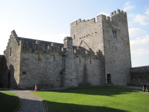 cahir 4